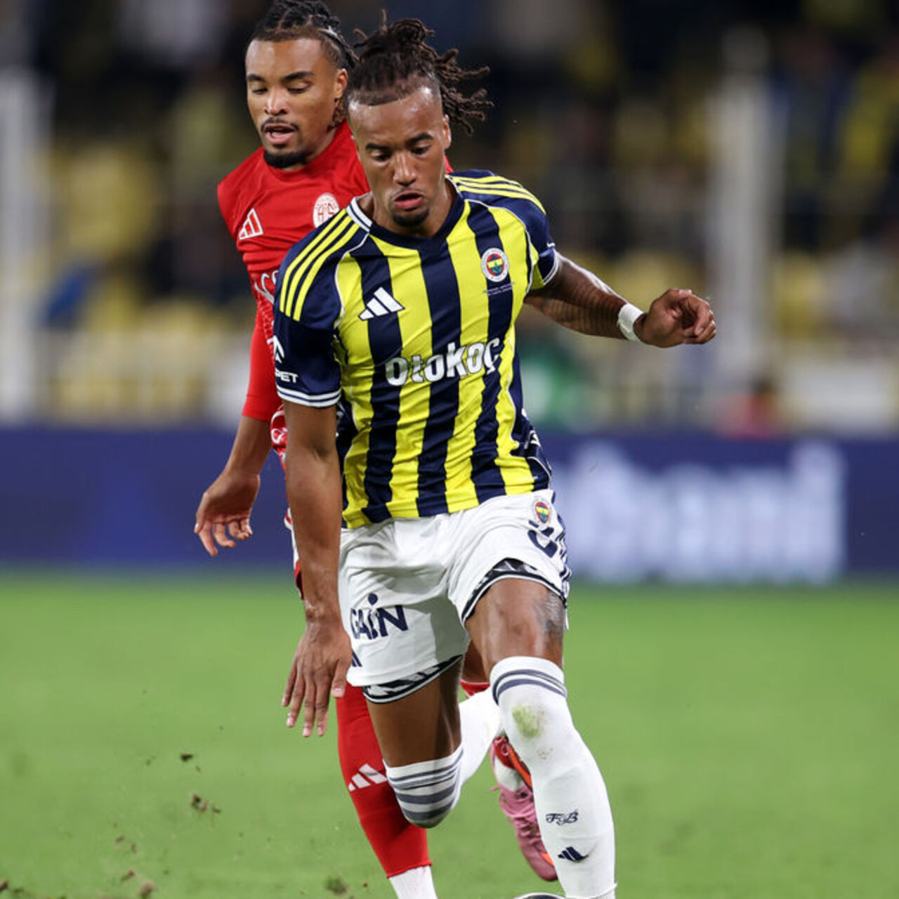 Daha fazla birlikte olmak zorundayız