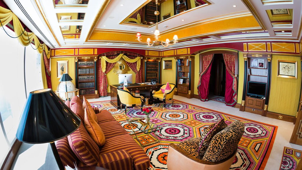 Geceliği 950 bin TL: Dünyanın tek ‘7 yıldızlı’ oteli