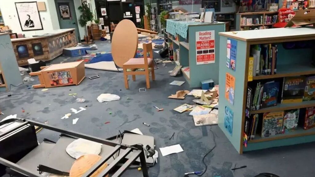 İlkokul çocukları kütüphaneyi yerle bir etti: 2 milyon TL’nin üzerinde zarar