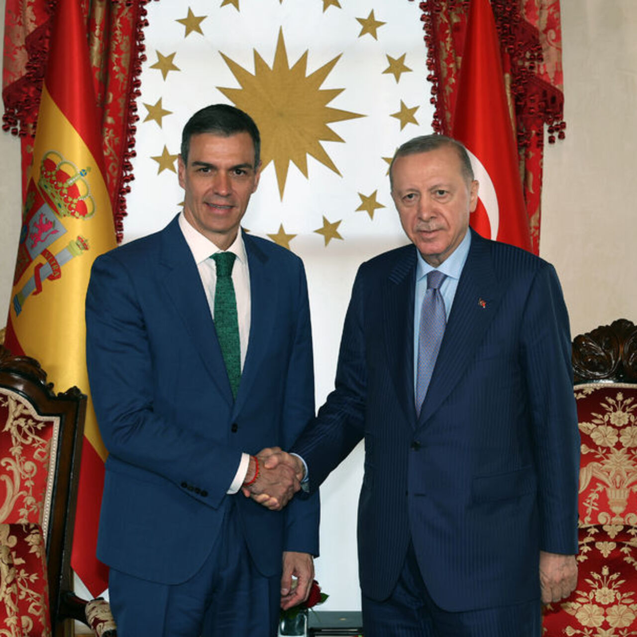 İspanya Başbakanı ile görüştü