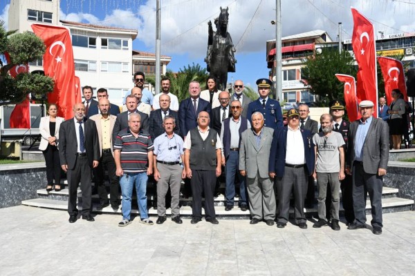 Karacabey’de 19 Eylül Gaziler Günü anlamlı törenle kutlandı