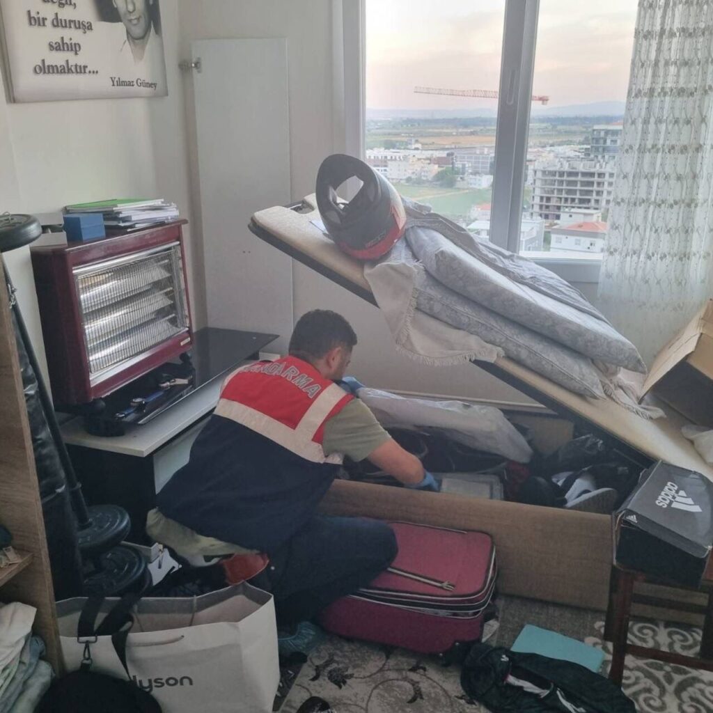 MİT’ten veri casuslarına operasyon!