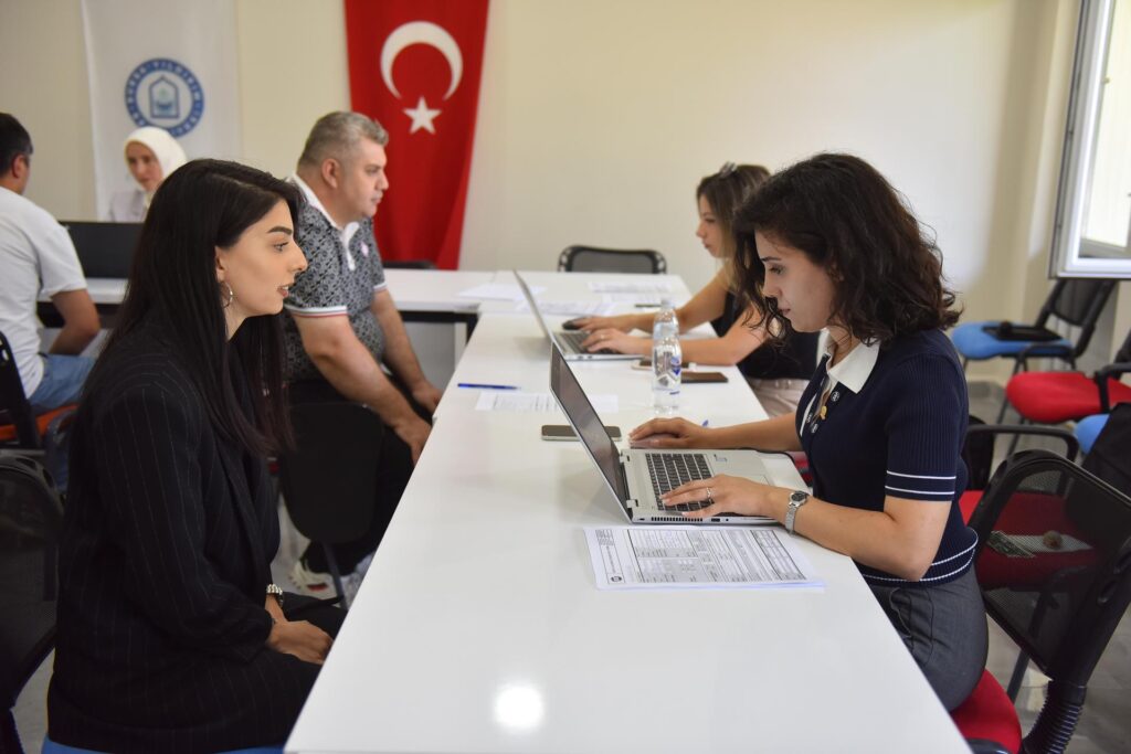 Yıldırım Belediyesi’nden 400 kişiye yeni iş imkanı