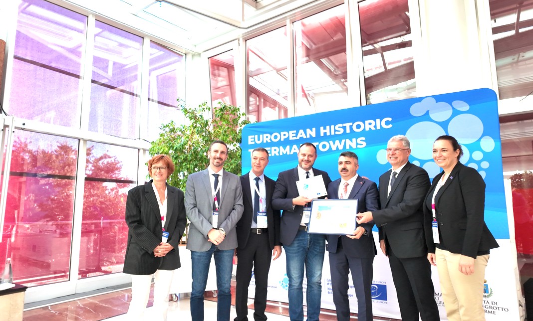 BURSA DÜNYAYA AÇILACAK