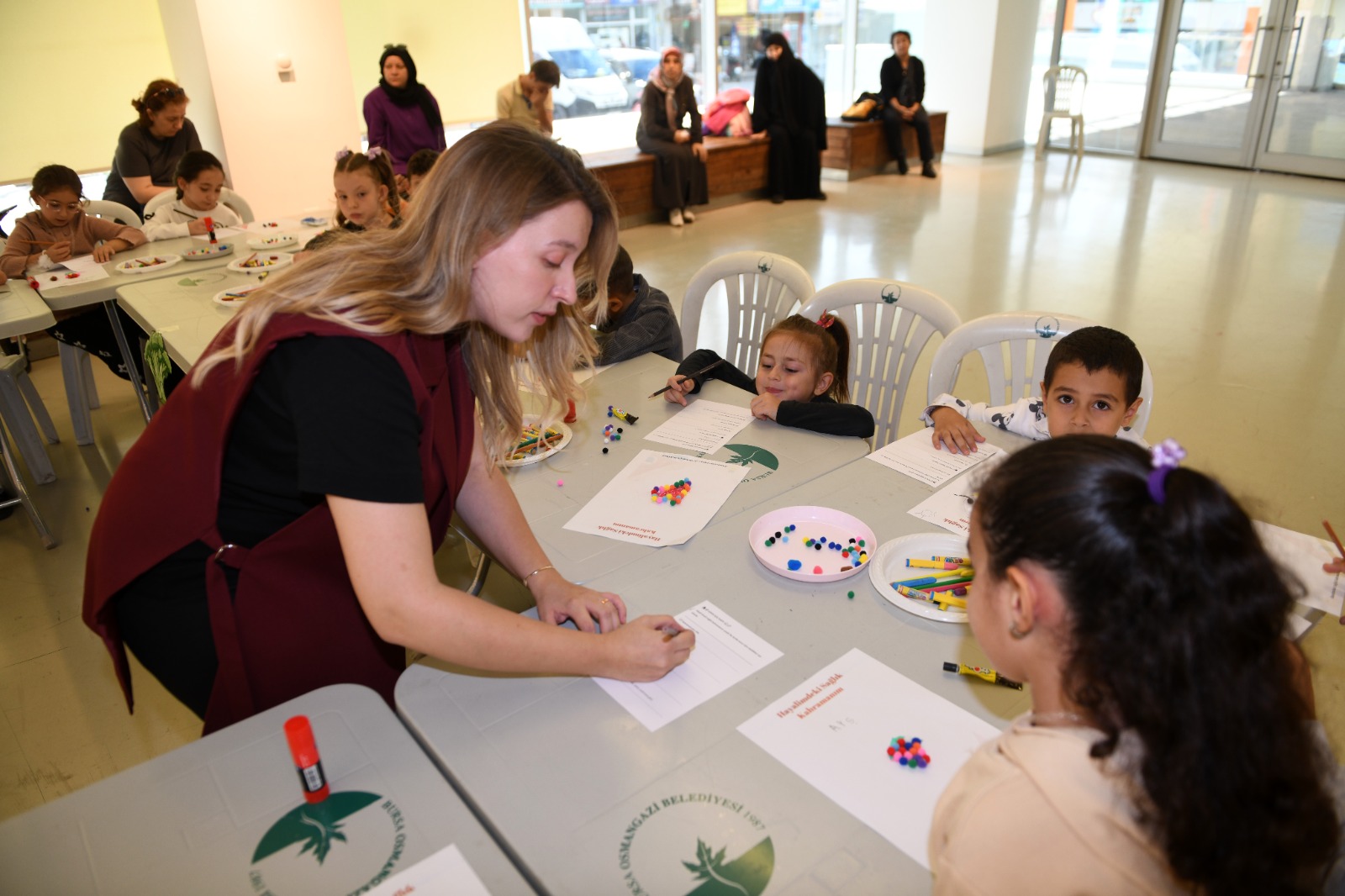 Osmangazi’de çocuklar oyunlar oynayarak sağlıklı beslenmeyi öğreniyor