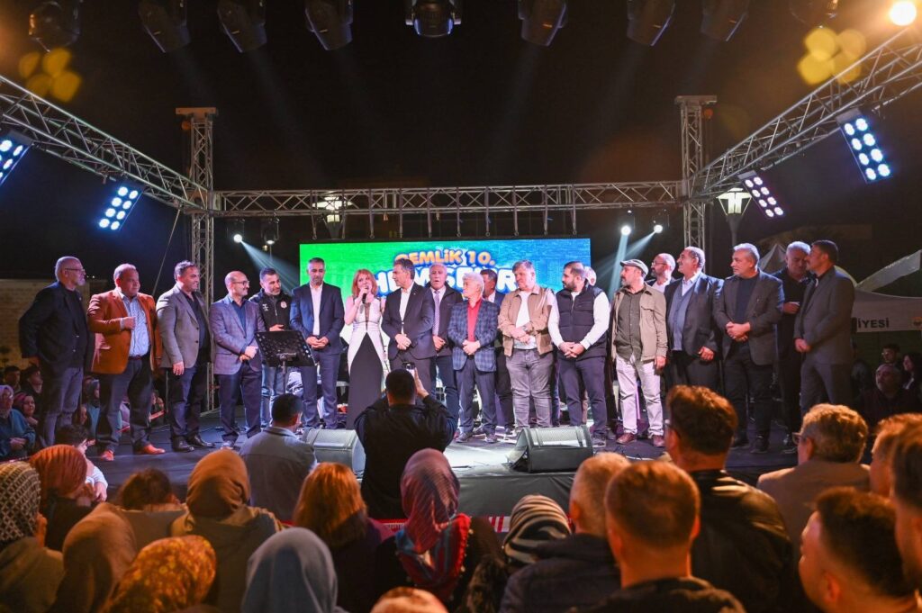 10. Hemşehri Dernekleri Festivaline Zeynep Başkan Damga Vurdu!