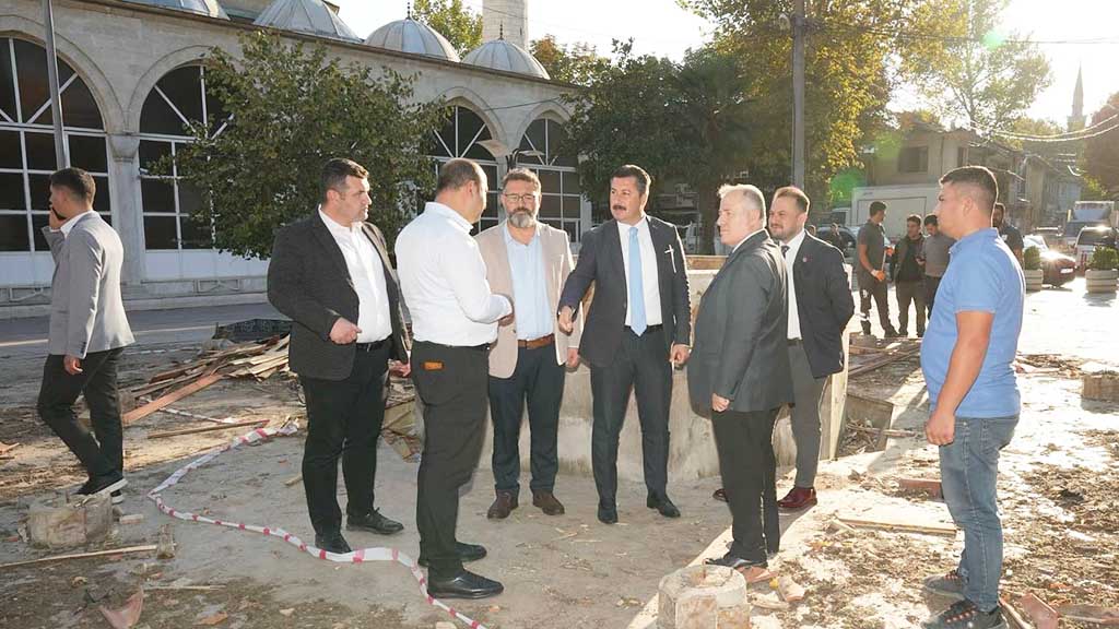 YENİŞEHİR’E YENİ MEYDAN VE TARİHİ ÇEŞME…