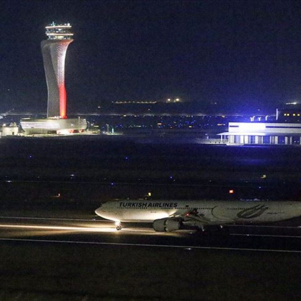 3 milletvekili Türkiye’ye döndü