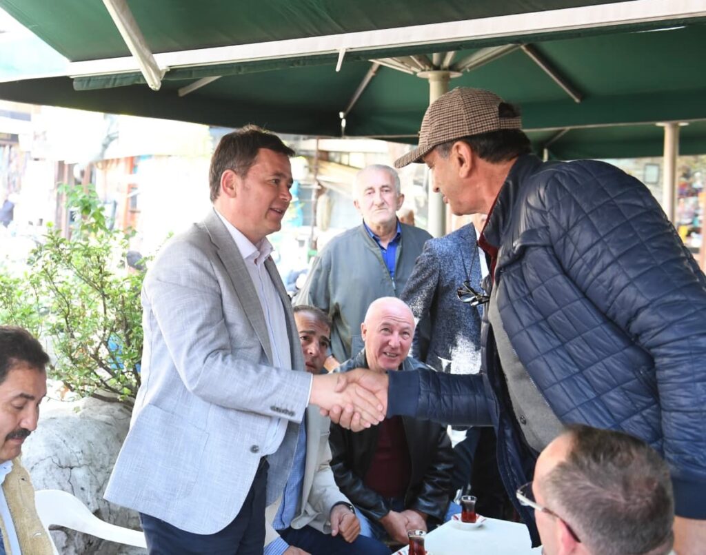 Başkan Aydın müjdeyi verdi Tahtakale Köylü Pazarı eski haline kavuşuyor