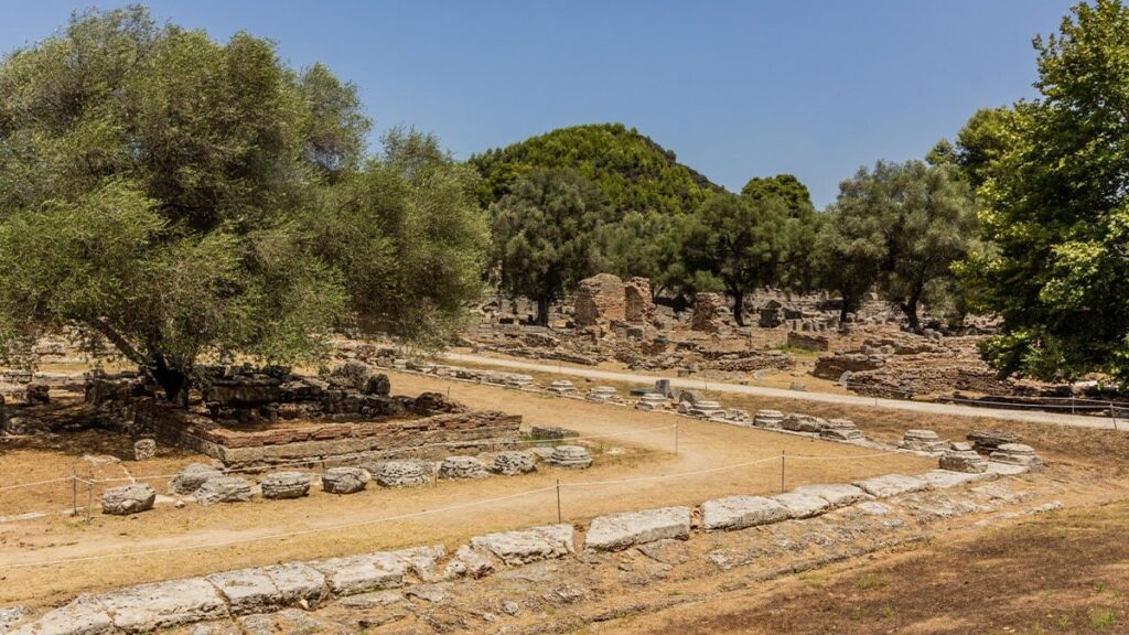 50 sene önce çaldığı 2.400 yıllık tarihi eseri geri verdi: Bakanlık açıklama yaptı