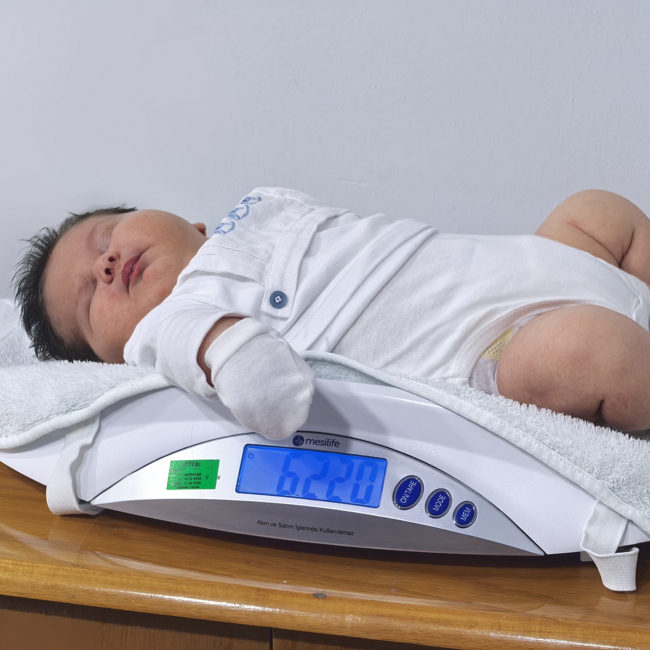 6 kilo 150 gram olarak doğdu