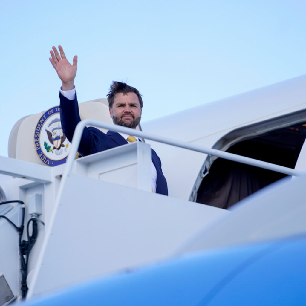 ABD’den Netanyahu’yu ‘denetleme’ ziyareti