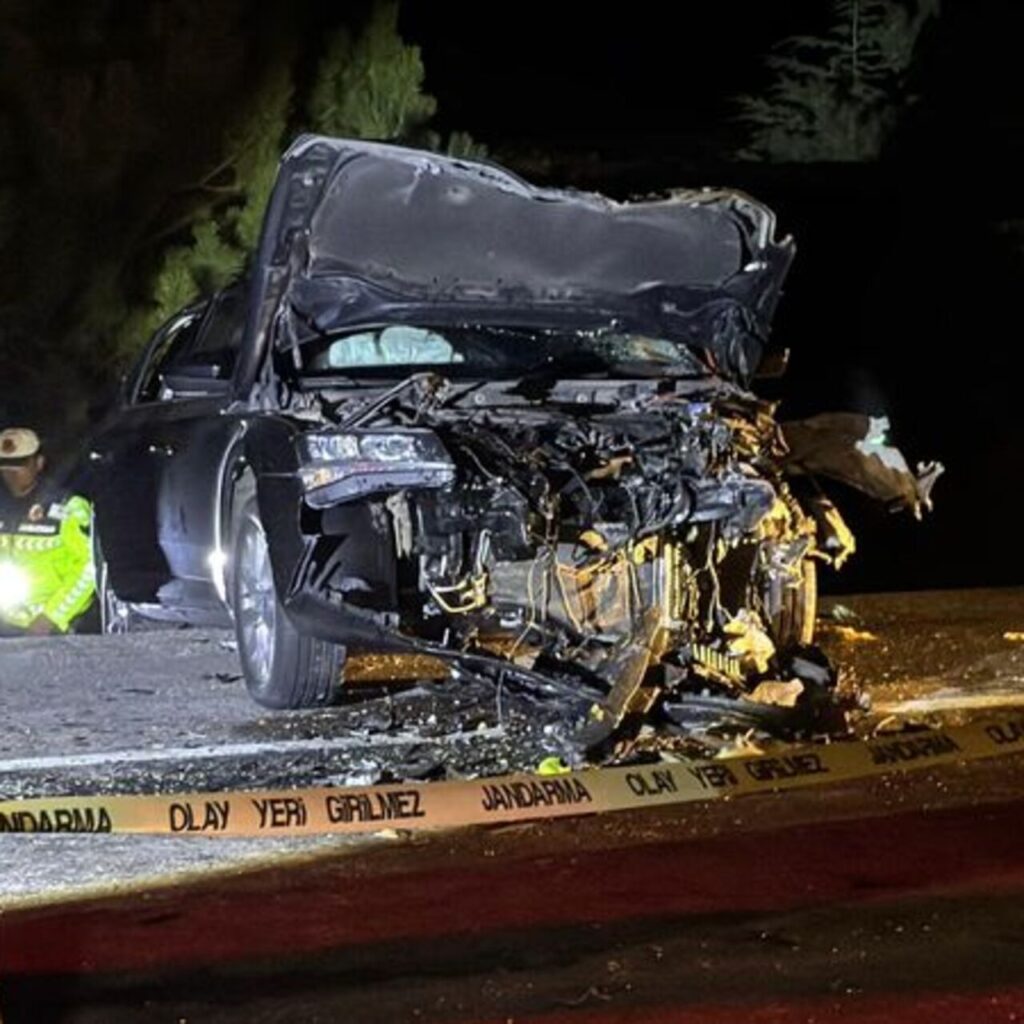 AK Partili Gürcan’ın aracı kaza yaptı: 1 ölü, 4 yaralı