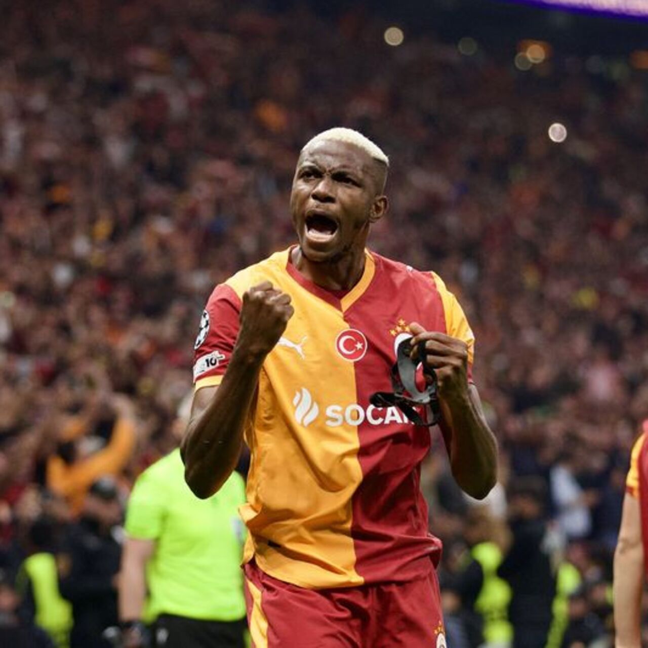 Aslan, Liverpool’a diz çöktürdü!