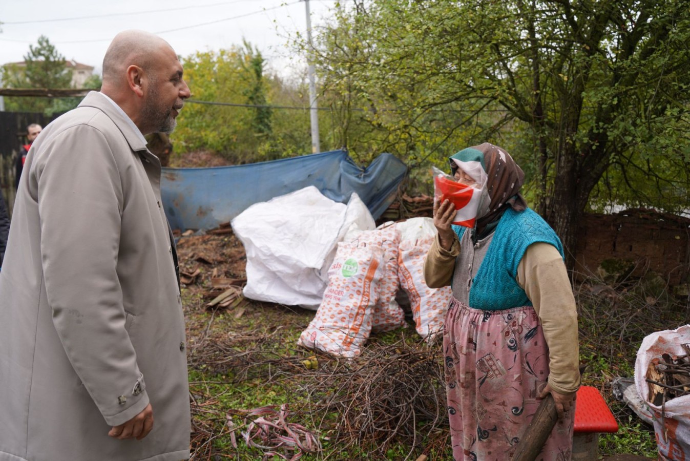 BÜYÜKAİLE EKİBİ FINDIKLI MAHALLESİNDEYDİ