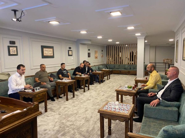 Başkan Karabatı’dan Hayrat Vakfı’na ziyaret