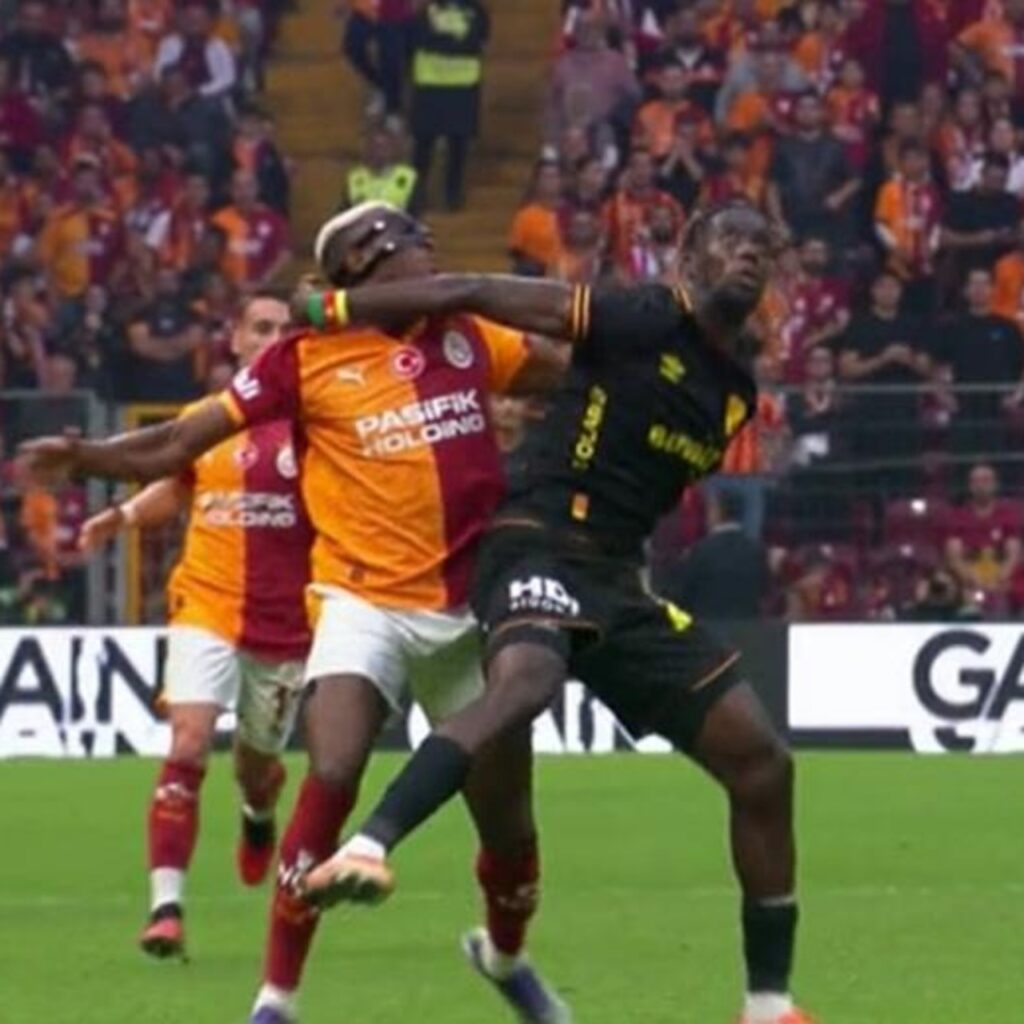 Bokele’nin kırmızı kartı doğru mu?