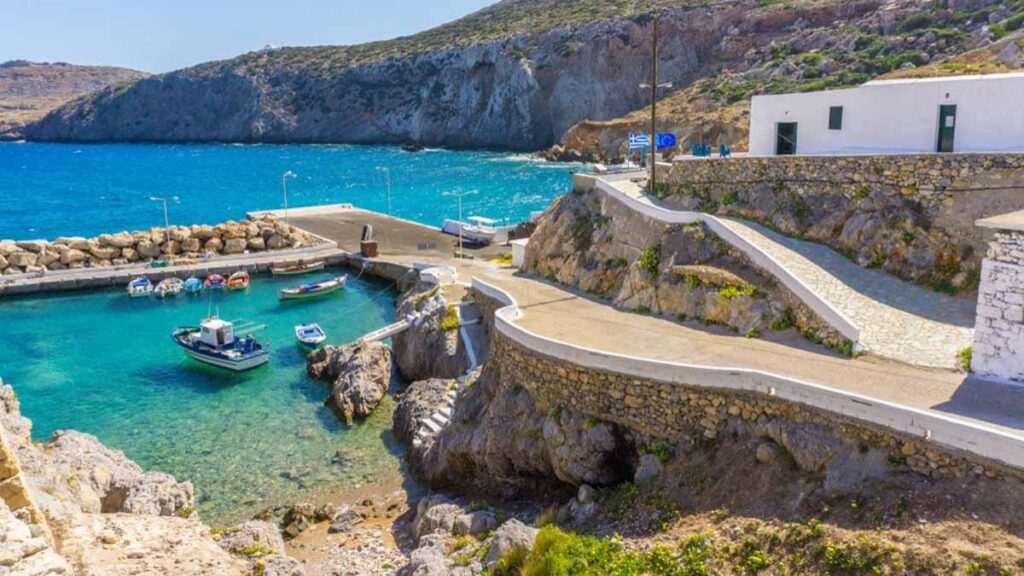 Buraya taşınana bedava ev ve aylık 500 Euro veriliyor