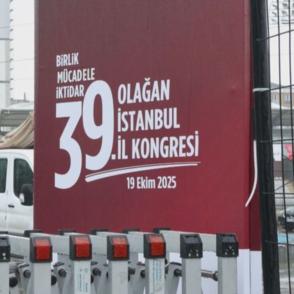 CHP Olağan İstanbul Kongresi yapılıyor