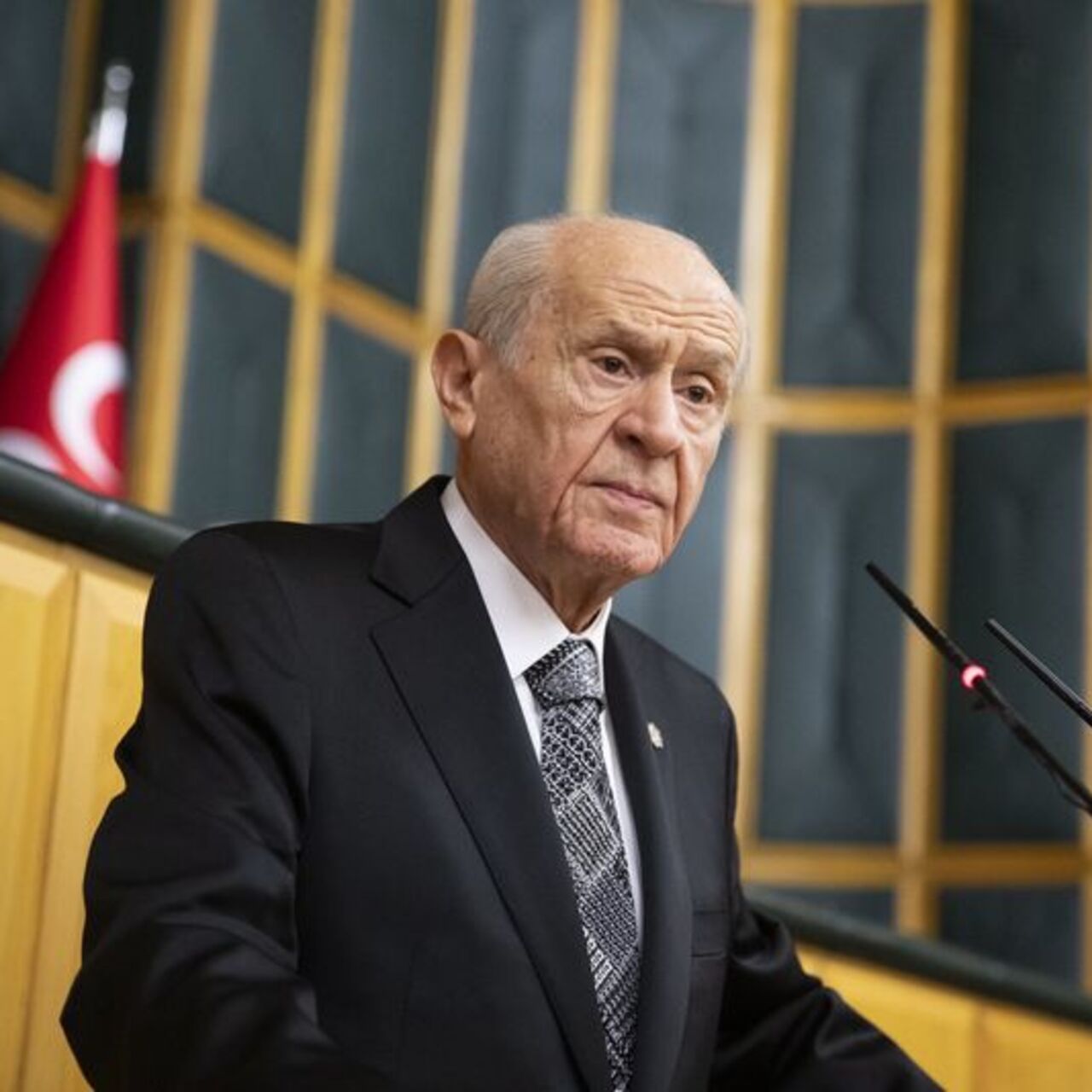 Cami bizimse cemevi de bizimdir