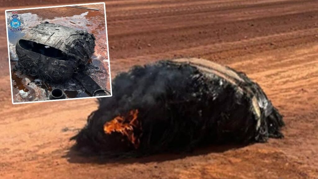 Çöle gökten yanan bir cisim düştü: Sakın dokumayın çağrısı yapıldı