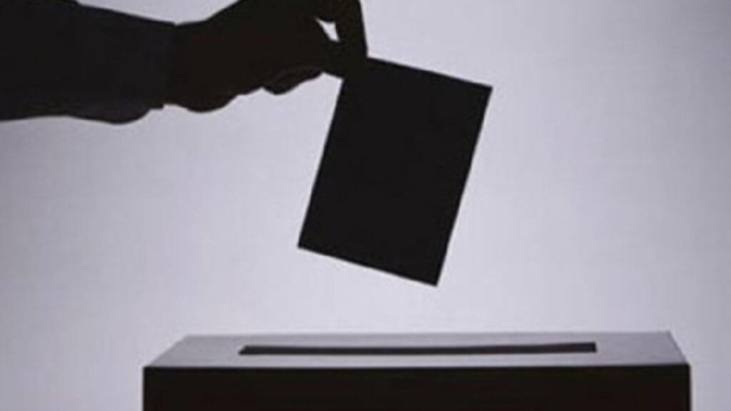 Dünyanın en yaşlı başkanı bir kez daha seçildi