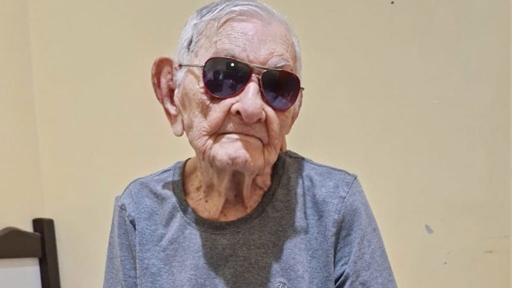 Dünyanın en yaşlı erkeğinden uzun yaşamın tek sırrı: 113 yıldır aynı alışkanlığı sürdürüyor