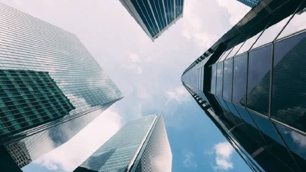 Dünyanın en zengin ailesi 182 yıllık medya devindeki hisselerini 537 milyon dolara satıyor