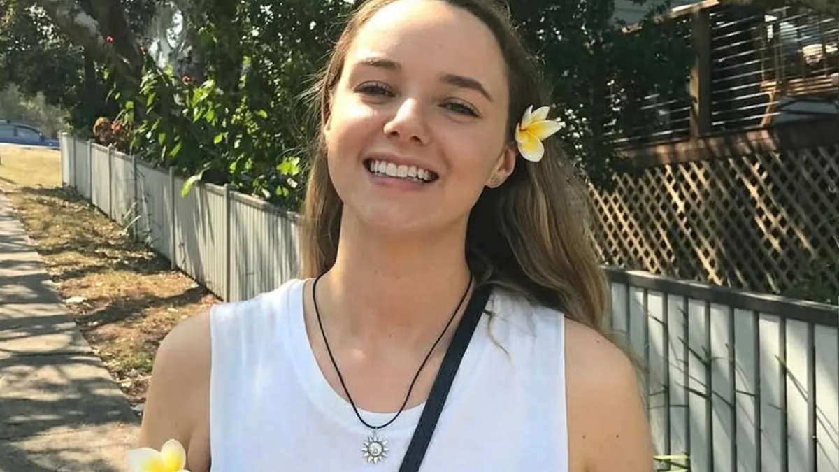 Evde doğum yapan ünlü fenomen saatler sonra hayatını kaybetti