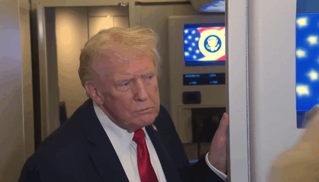 Gazze’nin vurulduğunu gazeteciden öğrenen Trump’ın tepkisi dikkat çekti