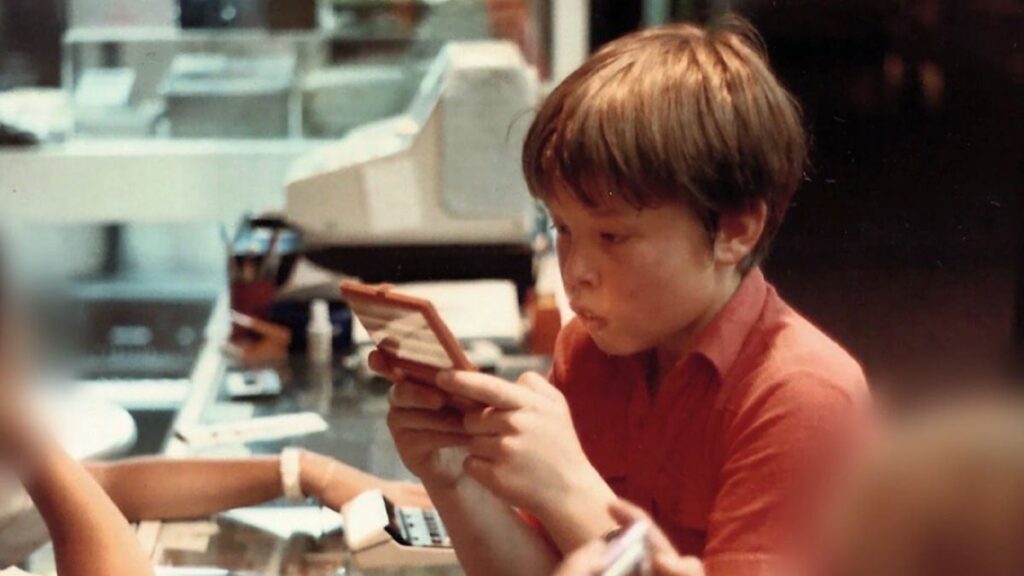 Herkesin zorbaladığı Güney Afrikalı çocuk dünyanın en zengini oldu