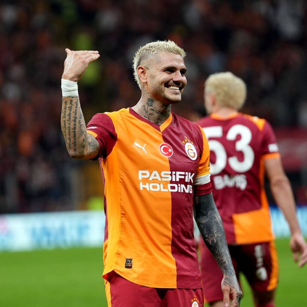 Icardi’nin menajerinden G.Saray’a rest!