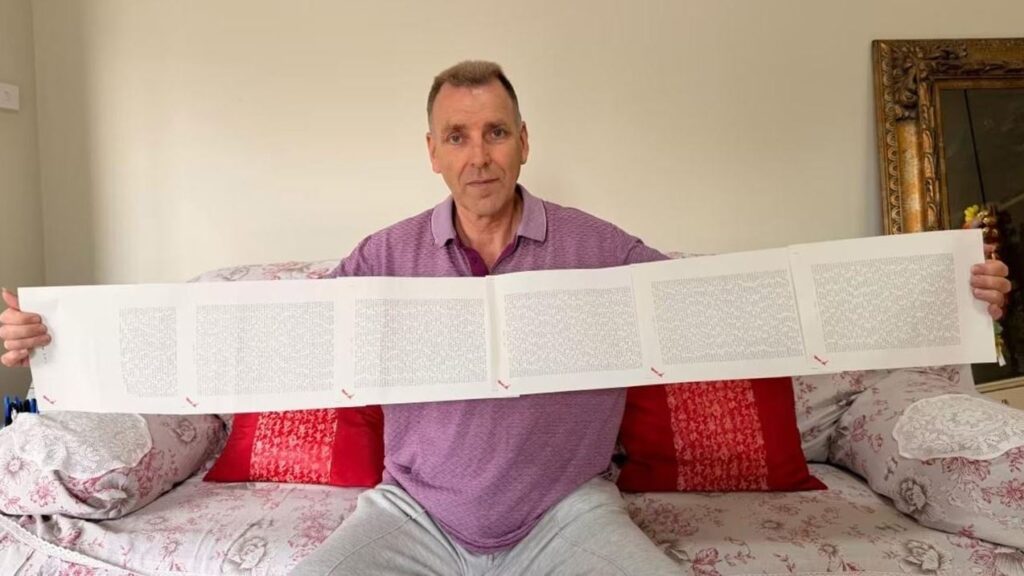 İsmini söylemek 20 dakikada sürüyor! Nikah memuru bile adını kasetten dinletti