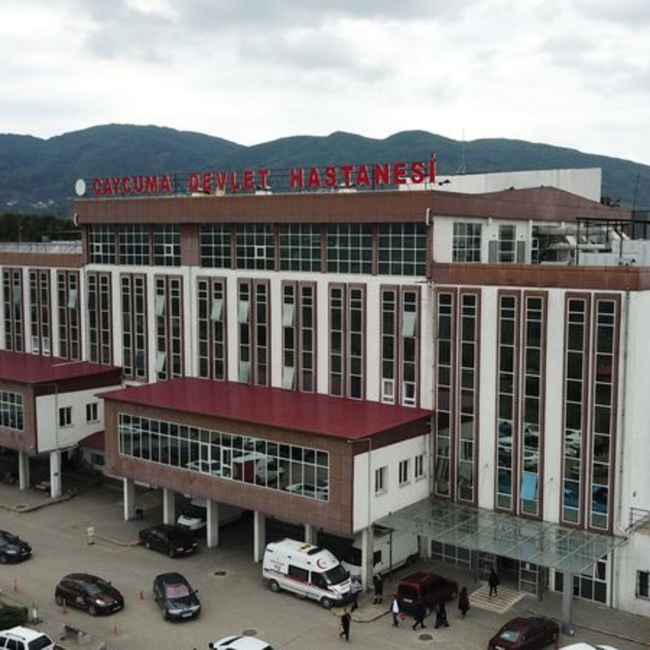 Karnı ağrıyordu… 16 yaşında kız çocuğu!