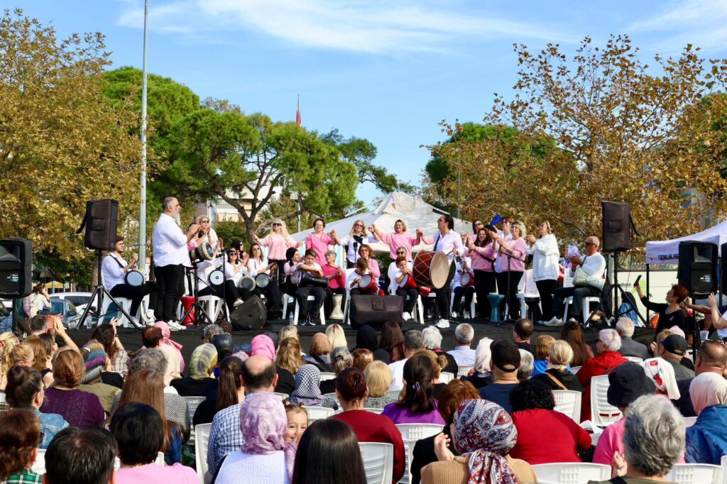 Meme Kanseri Farkındalık Ayı’nda anlamlı etkinlik