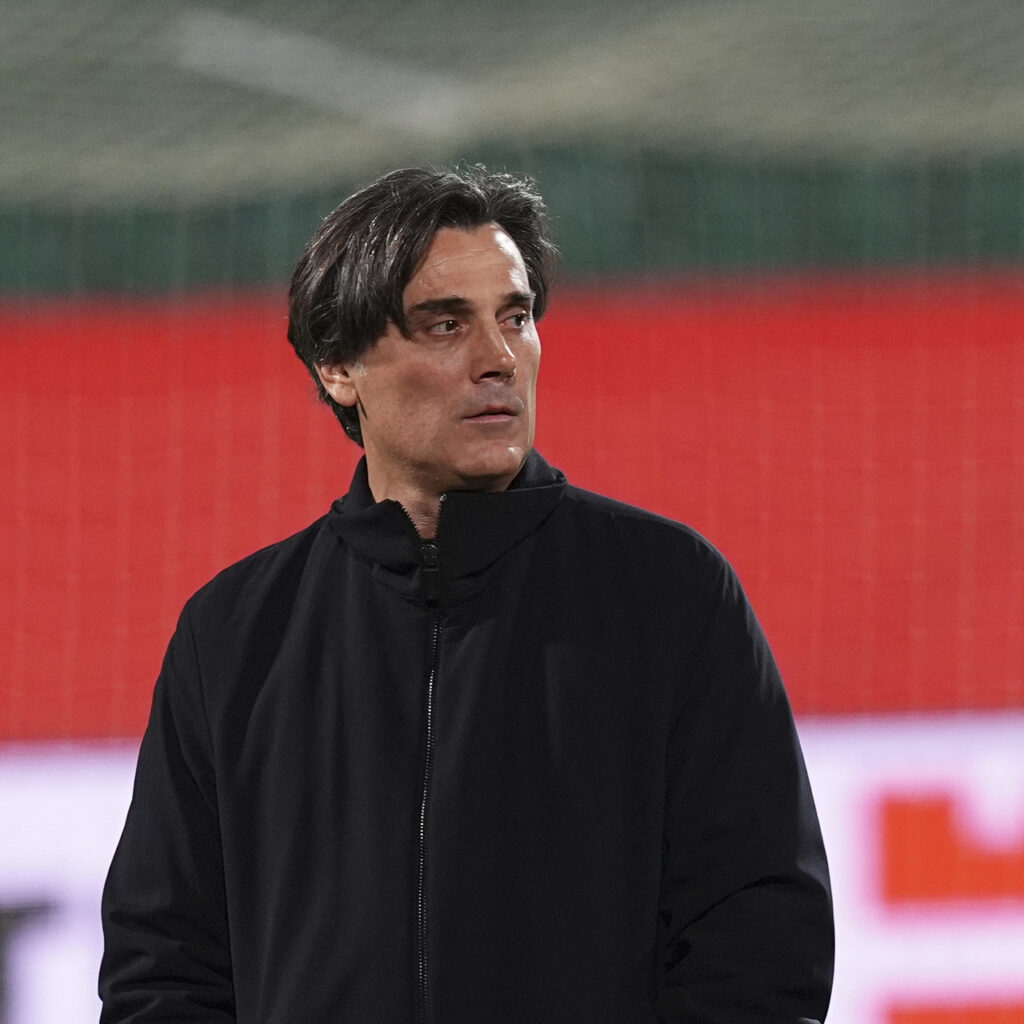 Montella’dan Berke Özer açıklaması!