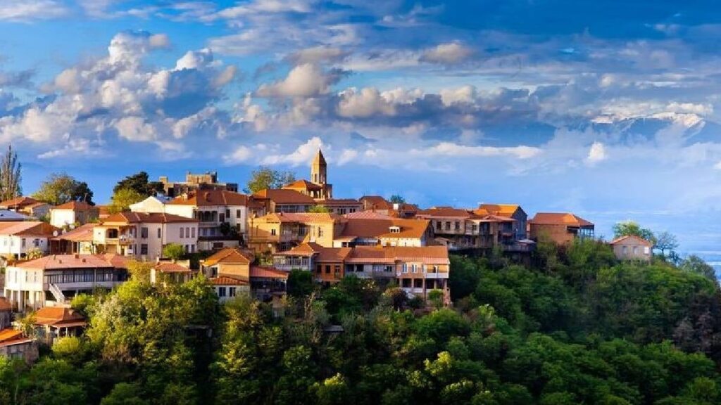 Ne vize ne de belge, Türk vatandaşları izinsiz yaşayabiliyor: Duyan biletini alıp taşınıyor