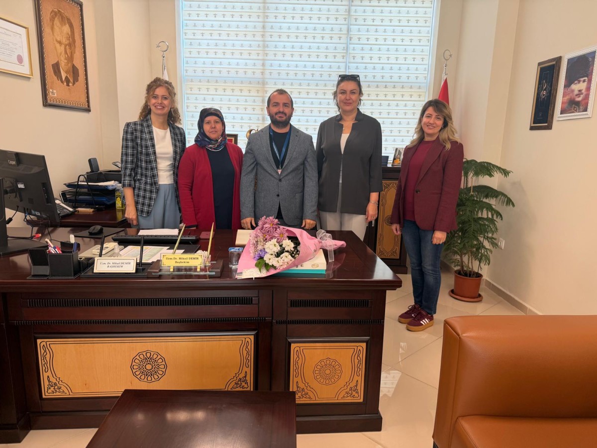 Orhangazi Belediyesi BüyükAile Ekibi ve Kıymet Aydın’dan Hastane Ziyareti