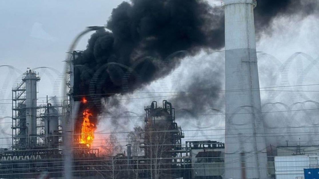 Rusya’nın rafinerileri yanıyor: Yakında Türkiye’nin alacağı petrol de kalmayacak