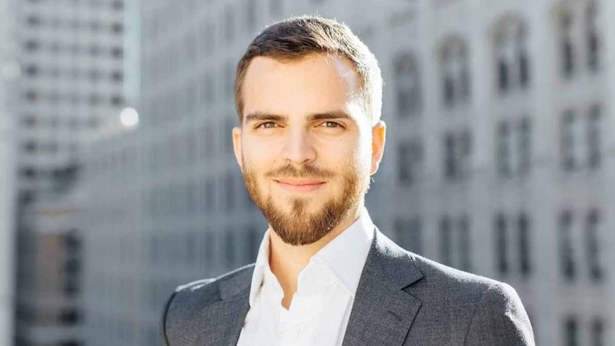 Şifreyi girmek için sadece 2 denemesi kaldı, ucunda onu 800 milyon dolar bekliyor