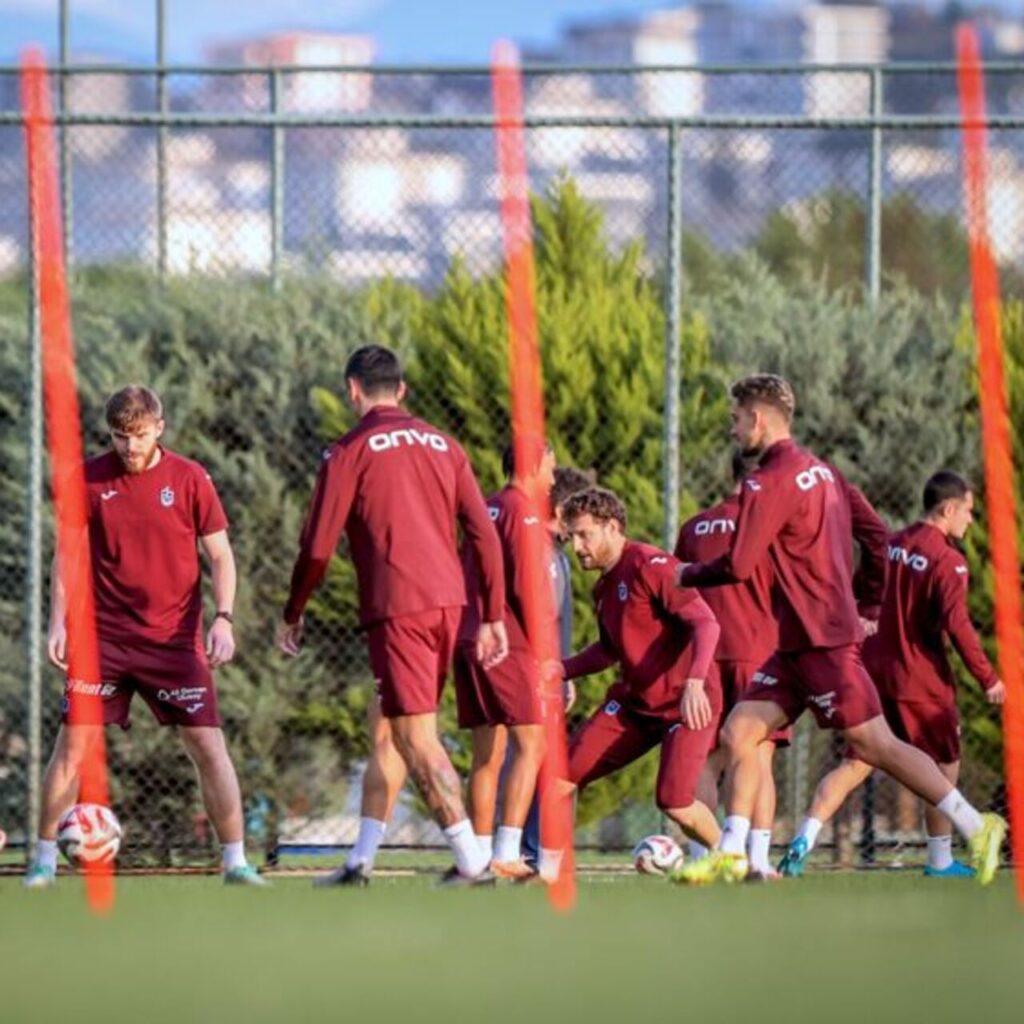 Trabzonspor, Rizespor hazırlıklarını sürdürdü