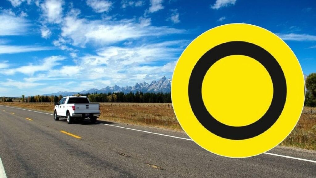 Trafikte yuvarlak sarı levha merak konusu oldu: İşte trafik levhasının anlamı