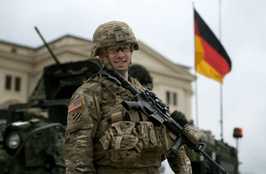 Trump’ın maaşlarını ödeyemediği ABD askerleri, Almanya’dan para alacak