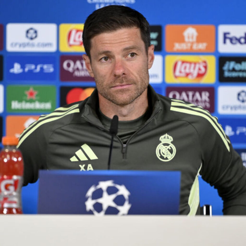 Xabi Alonso’dan Arda ve Kenan’a övgü!