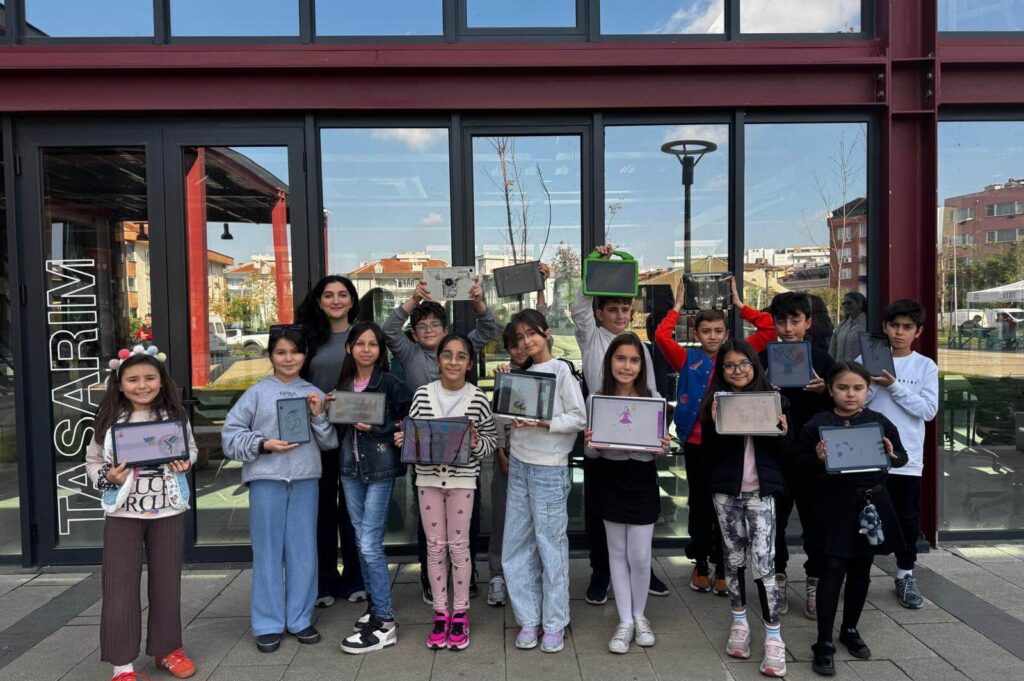 Nilüfer’de çocuklar animasyonun temellerini öğrendi