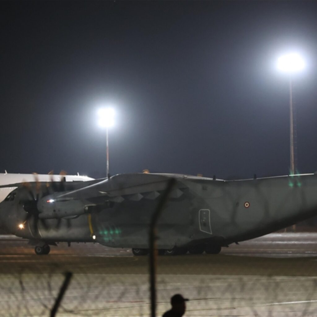 Şehitlerimizin naaşı Türkiye’de