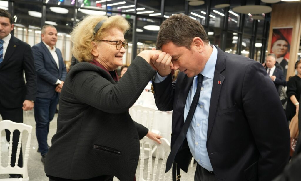 Osmangazi Belediyesi’nden Eğitimcilere Unutulmaz Öğretmenler Günü