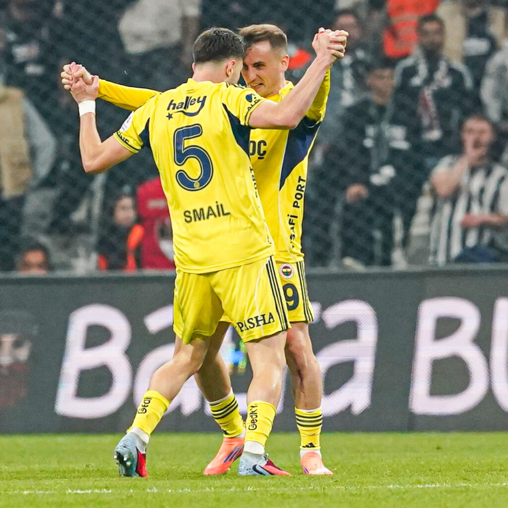 İsmail Yüksek göz dolduruyor