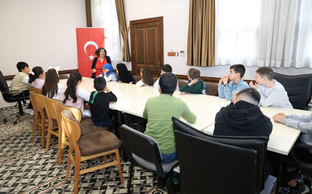 Dünya Çocuk Hakları Günü’nde Çocuklar Haklarını Öğrendi