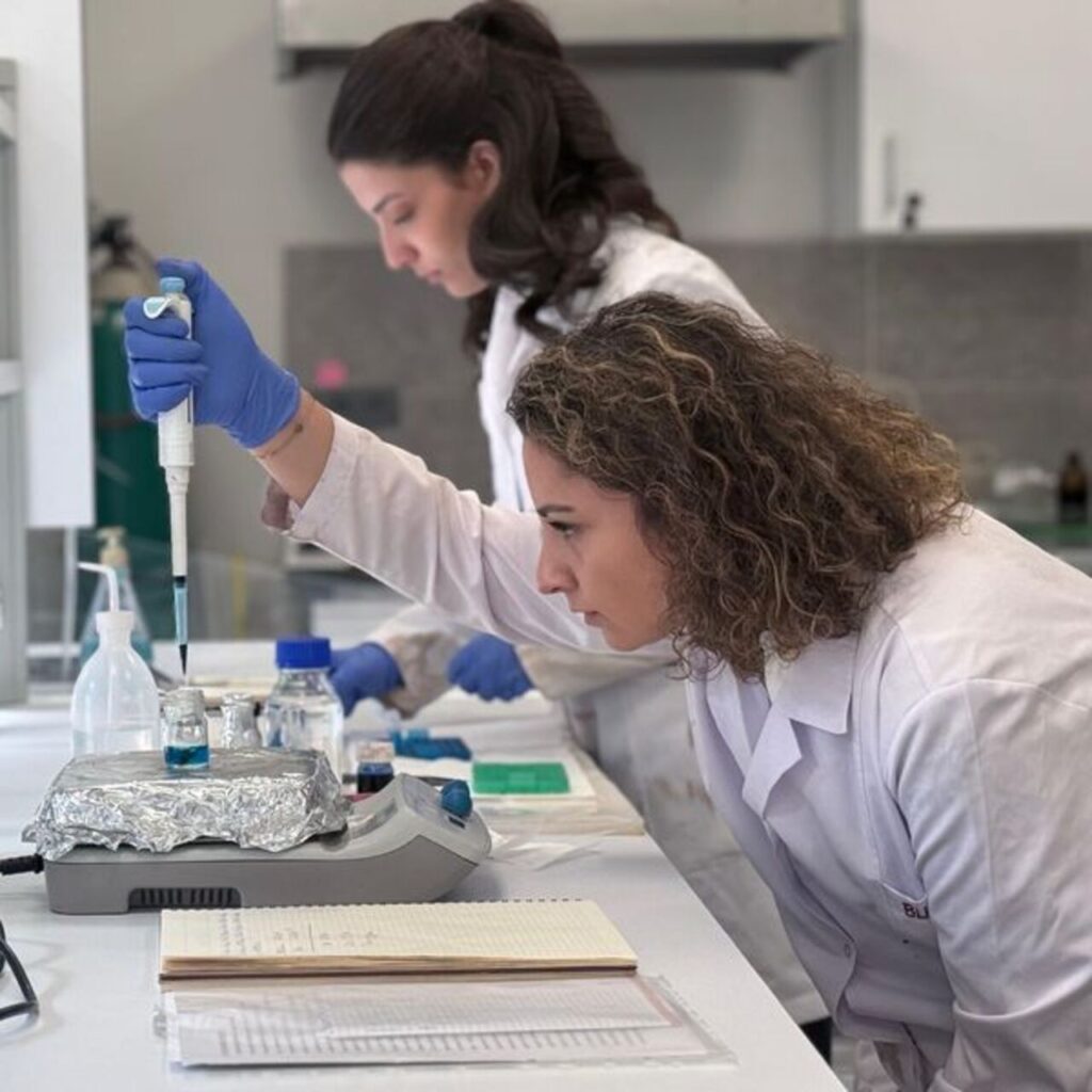 3 üniversitenin iş birliğiyle pediatrik epilepsiye yenilikçi ilaç sistemi